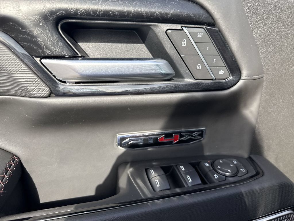 Certified 2026 GMC Sierra 1500 AT4X w/ AT4X AEV Edition AWD/4WD image 30