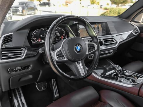 Used 2022 BMW X5 M50i w/ Executive Package image 10