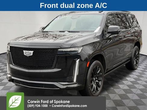 Used 2022 Cadillac Escalade Sport Platinum w/ LPO, ONYX Package image 5