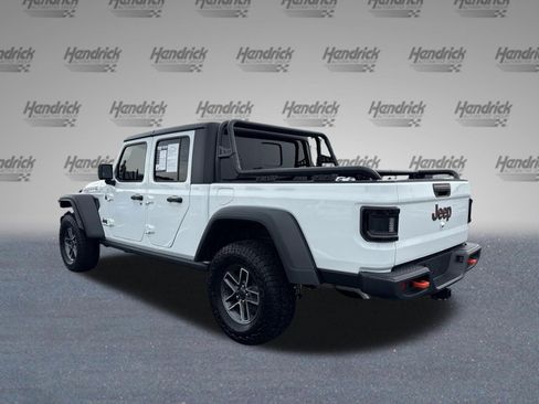 Used 2025 Jeep Gladiator Mojave w/ Convenience Group AWD/4WD image 7