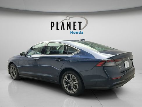 Certified 2023 Honda Accord EX image 6