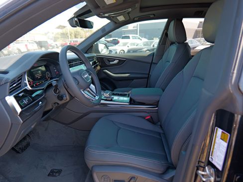 New 2026 Audi Q8 Premium Plus image 10