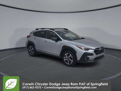 Used 2025 Subaru Crosstrek 2.5i Premium AWD/4WD image 3