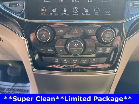 Used 2020 Jeep Grand Cherokee Limited w/ Premium Lighting Group image 31