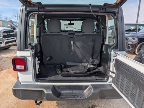 Used 2024 Jeep Wrangler Sport image 13
