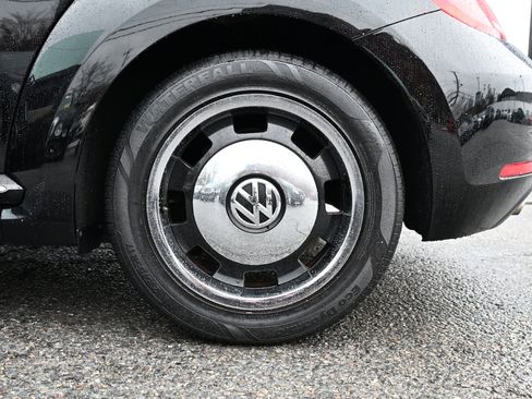 Used 2013 Volkswagen Beetle 2.5 50's Edition image 37