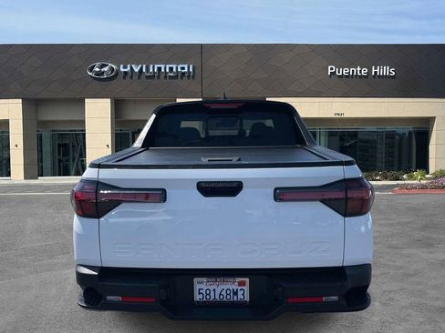 Certified 2022 Hyundai Santa Cruz SEL w/ Activity Package FWD image 5