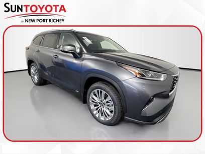 New 2025 Toyota Highlander Platinum