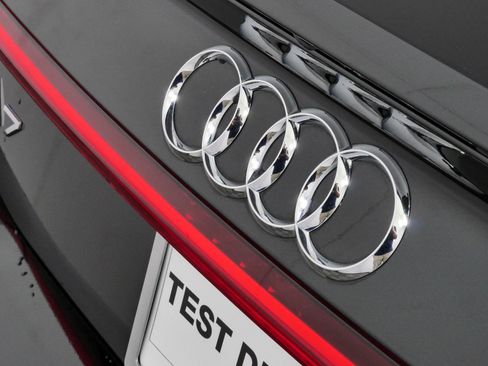 Used 2023 Audi A7 3.0T Prestige w/ Luxury Package AWD/4WD image 39