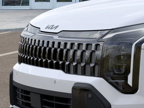 New 2026 Kia Sportage X-Line image 12