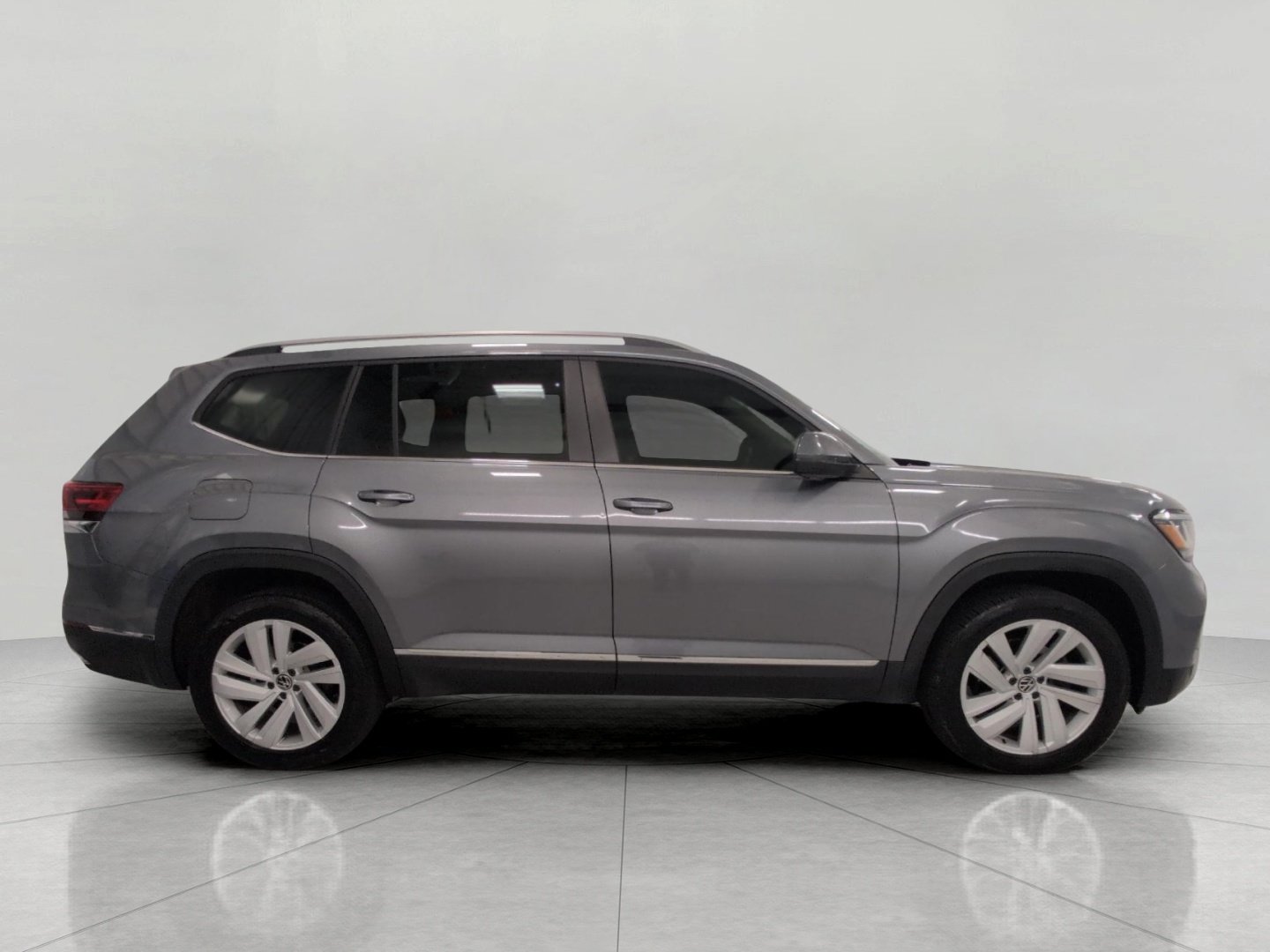 Used 2021 Volkswagen Atlas SEL AWD/4WD image 12