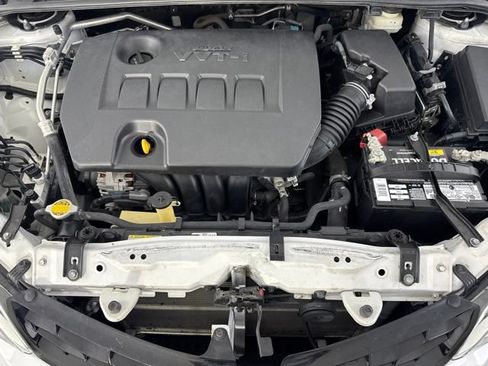Used 2015 Toyota Corolla S FWD image 22