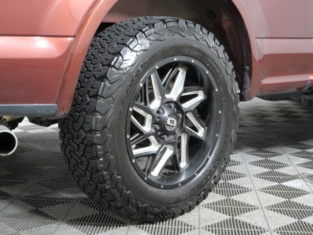 Used 2017 Ford F150 Lariat AWD/4WD image 7