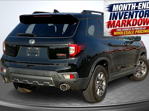 Used 2023 Honda Passport TrailSport image 7