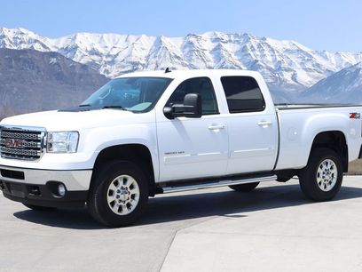 Used 2014 GMC Sierra 2500 SLT w/ SLT Convenience Package