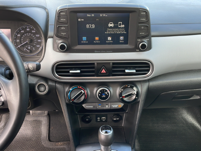 Used 2020 Hyundai Kona SEL FWD image 22