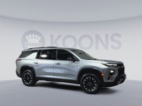 Used 2024 Chevrolet Traverse Z71 w/ LPO, Floor Liner Package image 2