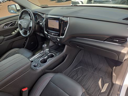 Used 2020 Chevrolet Traverse RS w/ LPO, Floor Liner Package image 18