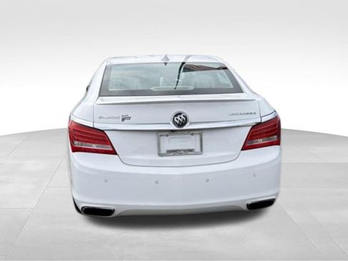 Used 2016 Buick LaCrosse Sport Touring FWD image 4