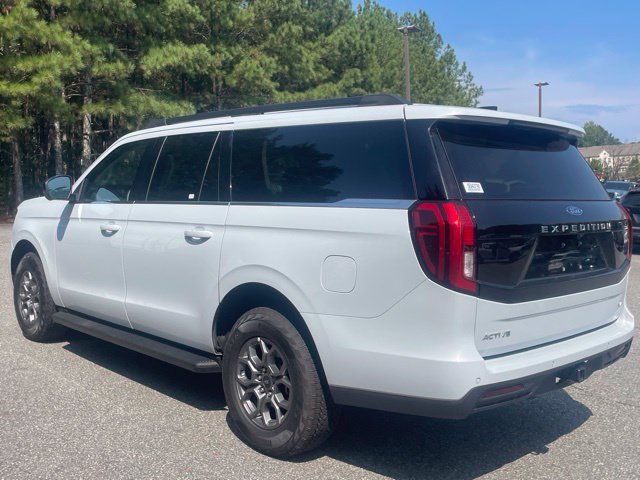 Used 2025 Ford Expedition Max Active RWD image 8