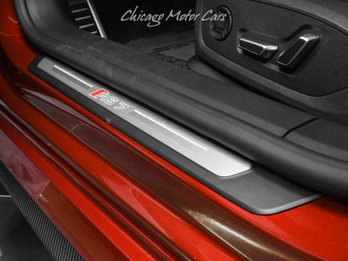 Used 2025 Audi RS 7 performance Sportback AWD/4WD image 34