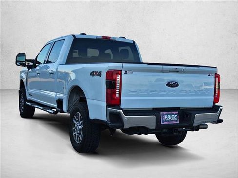 Certified 2025 Ford F250 Lariat AWD/4WD image 7