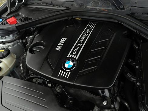 Used 2018 BMW 328d w/ Convenience Package image 12