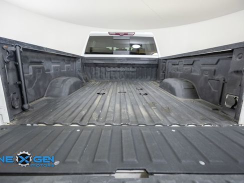 Used 2020 GMC Sierra 2500 Denali w/ Denali Ultimate Package AWD/4WD image 35