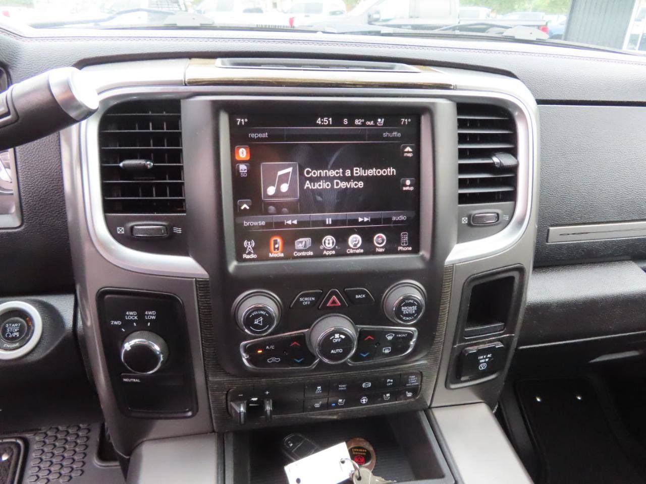 Used 2013 RAM 2500 Limited AWD/4WD image 20