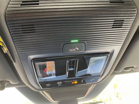 New 2026 Volkswagen GTI SE FWD image 14
