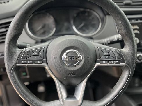 Used 2018 Nissan Rogue Sport S w/ S Appearance Package AWD/4WD image 20