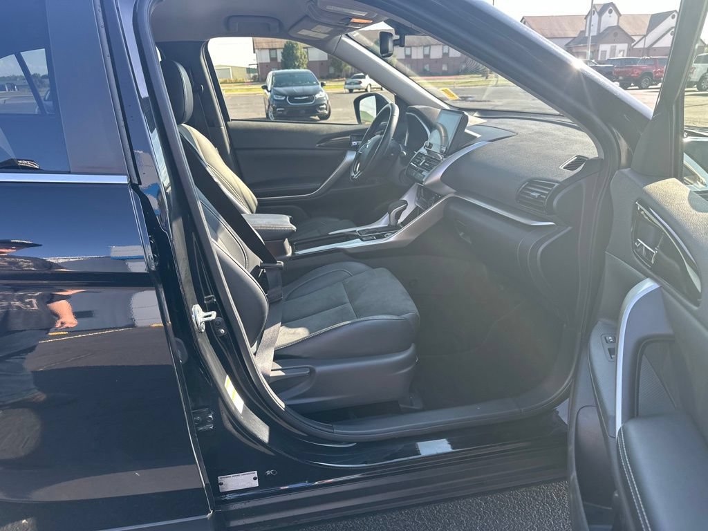 Used 2025 Mitsubishi Eclipse Cross SE AWD/4WD image 10