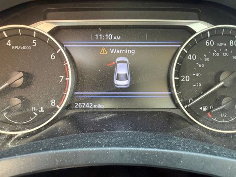 Used 2022 Nissan Altima 2.5 SR FWD image 6