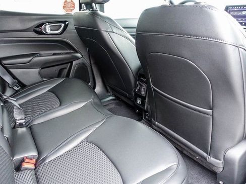 New 2026 Jeep Compass Latitude image 10