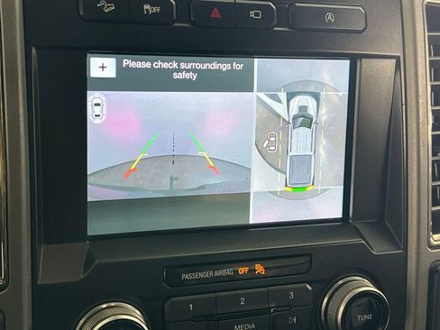 Used 2018 Ford F150 Raptor w/ Equipment Group 802A Luxury image 10