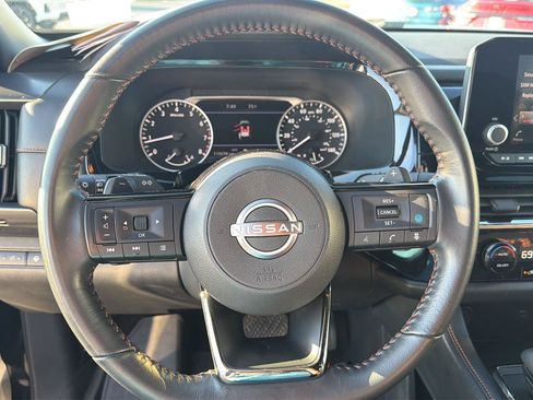 Used 2023 Nissan Pathfinder Rock Creek AWD/4WD image 20