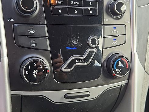 Used 2011 Hyundai Sonata GLS w/ Popular Equipment Pkg 2 FWD image 19