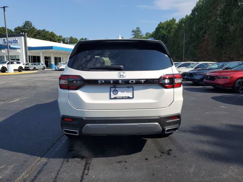 New 2026 Honda Pilot EX-L image 6