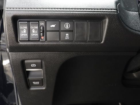 Used 2024 Honda Odyssey EX-L image 12