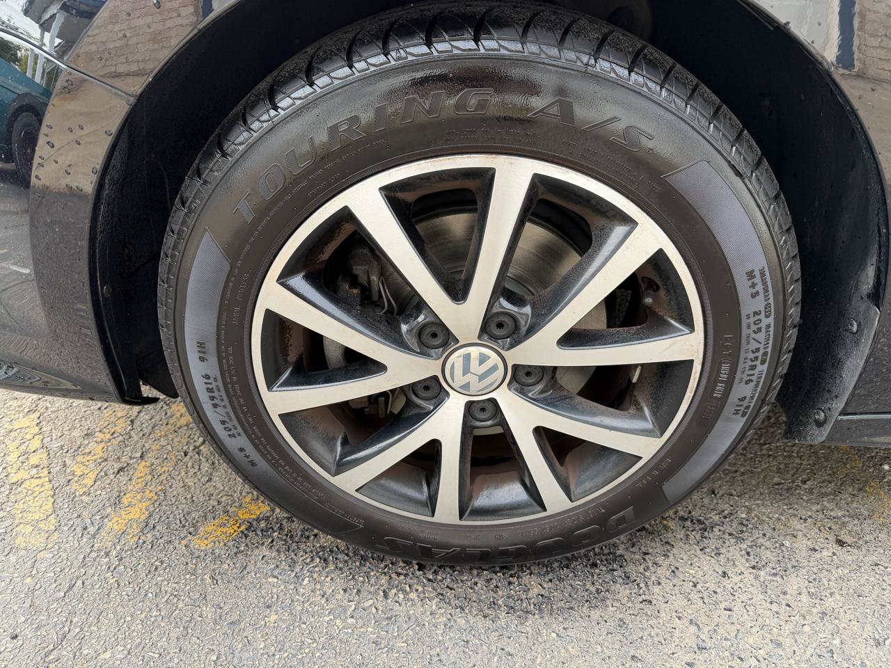 Used 2018 Volkswagen Jetta SE FWD image 9