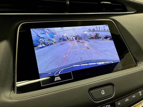 Certified 2023 Cadillac XT4 Luxury w/ Cold Weather Package AWD/4WD image 14