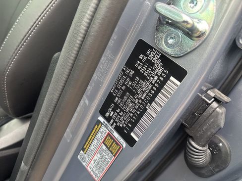 New 2025 Kia Sorento S image 21