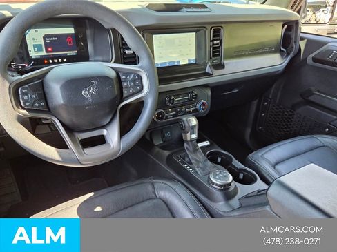 Used 2022 Ford Bronco 4-Door AWD/4WD image 8