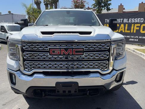 Used 2022 GMC Sierra 3500 SLE w/ SLE Convenience Package AWD/4WD image 3