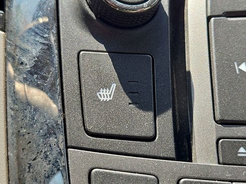 Used 2013 Buick LaCrosse Leather FWD image 25