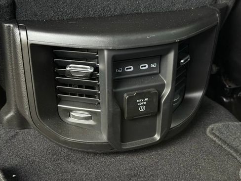 Certified 2026 RAM 2500 Laramie AWD/4WD image 30
