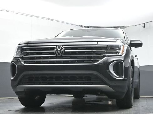 New 2026 Volkswagen Atlas SE FWD image 36