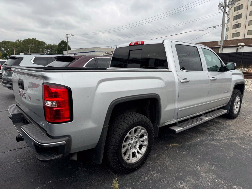 Used 2014 GMC Sierra 1500 SLE w/ SLE Value Package AWD/4WD image 3