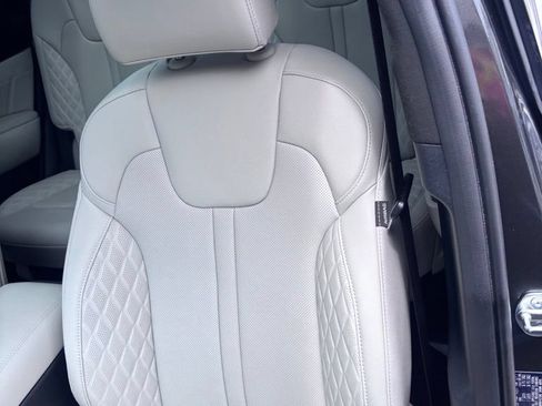 Used 2025 Kia Sorento SX Prestige AWD/4WD image 13