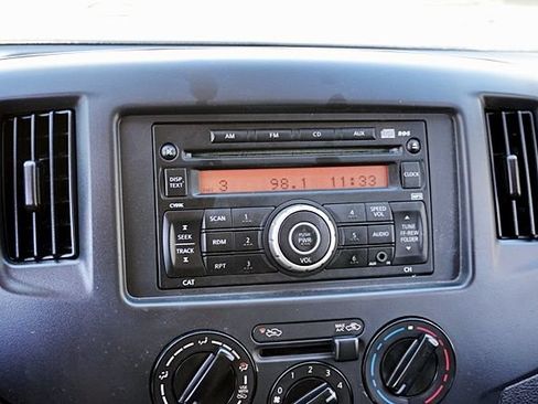 Used 2015 Chevrolet City Express LS FWD image 29